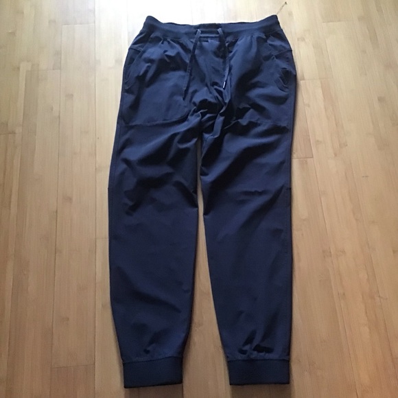 NWOT Lululemon ABC Jogger 30"
Black - Picture 6 of 12